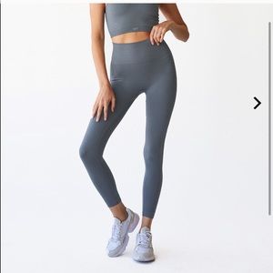 Set Active Leggings